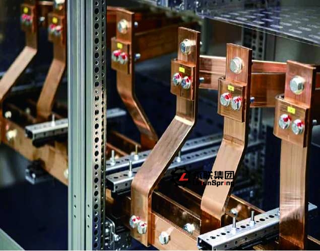 新能源銅鋁排折彎?rùn)C(jī)us-30e-7 45e-10詳情2_帶水印.jpg