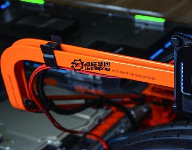 儲(chǔ)能銅排折彎設(shè)備助力智能制造創(chuàng)新